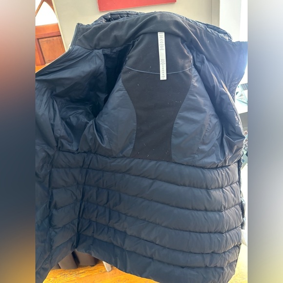 LuluLemon Brave The Cold Jacket- Deep Indigo - Picture 13 of 15